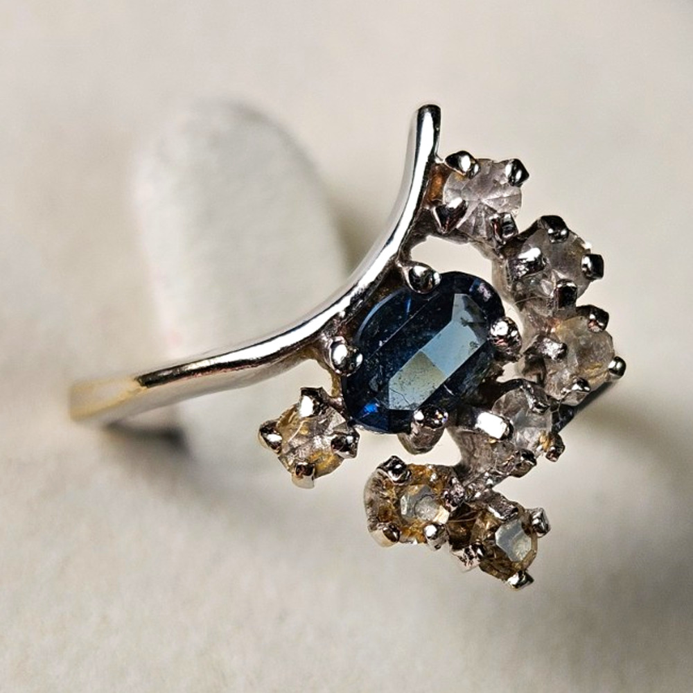 14K White Heavy Gold Electroplated Blue & White Stone Cluster Ring Size 5.25